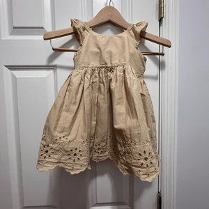Gap size 3 tan dress